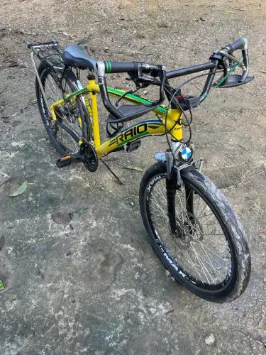 Bike raio aro 26 único dono tudo ok pega e ser feliz!?