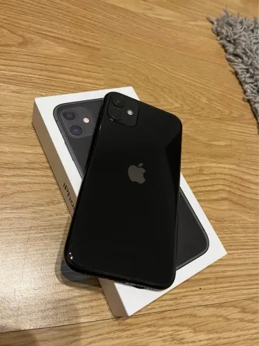 iPhone 11