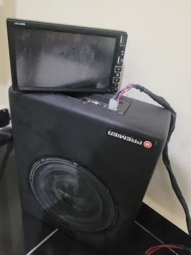 Caixa slim multimídia