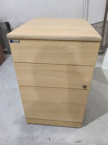 Gaveteiro de escritório com rodinha 67 A x 41 L x 52 C