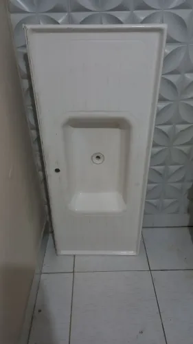 Pia de cozinha branca
