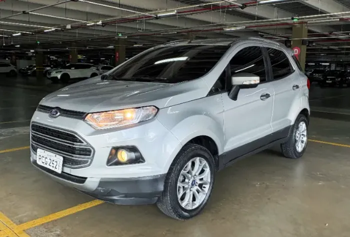 Ford Ecosport Freestyle 1.6 16V Flex 5P 2015