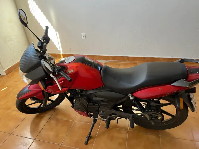 Troco Apache 2012 150cc por moto 125cc