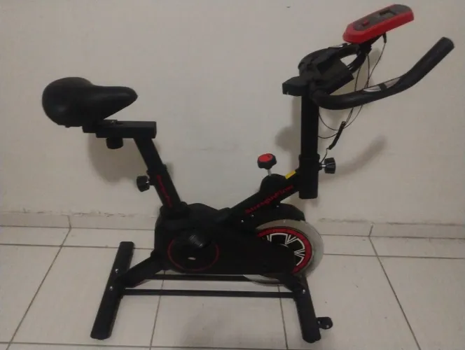 Bicicleta Ergometrica nova zero