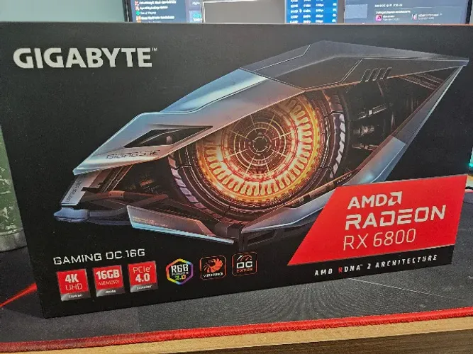 Placa de vídeo Gigabyte RX 6800 16GB