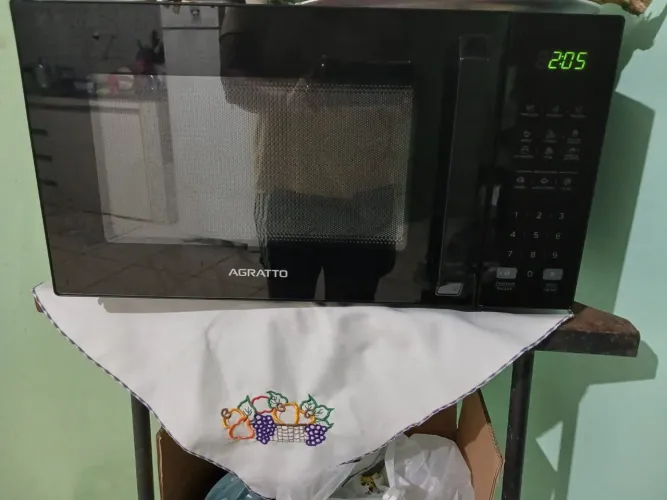Vende-se Microondas