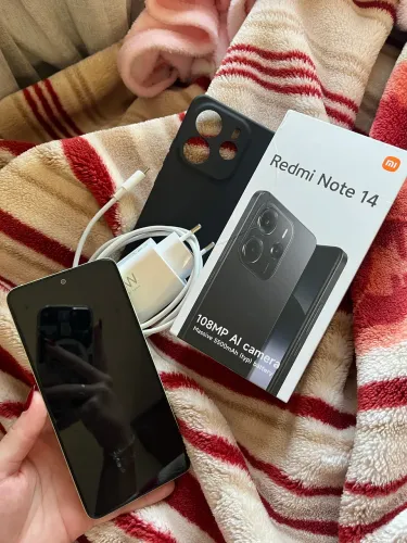 Smartphone Xiaomi Redmi Note 14 4G 128GB 6GB RAM Tela 6.67" - Cor verde limão