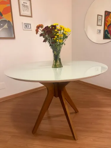 Mesa de Jantar Madeira com Tampo de Vidro
