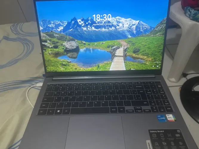 NOTEBOOK SAMSUNG NA CAIXA
