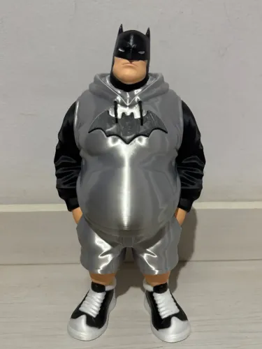 Boneco Fat Batman Gordo 3D Miniatura Decorativa Geek 26cm Brinquedo