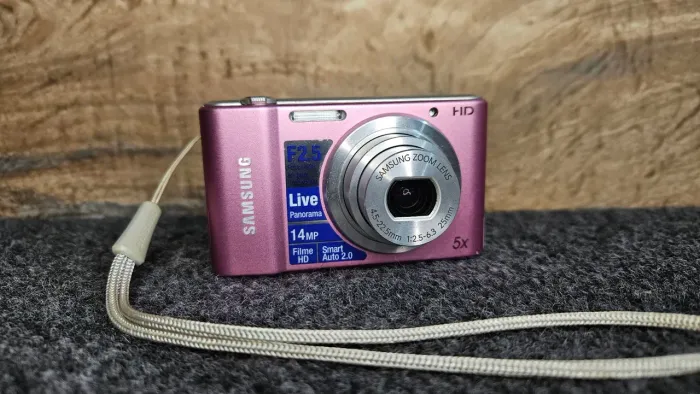Câmera digital Samsung ST64 14.2mp