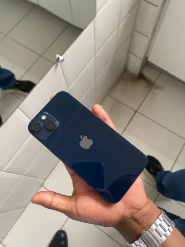 iPhone 13