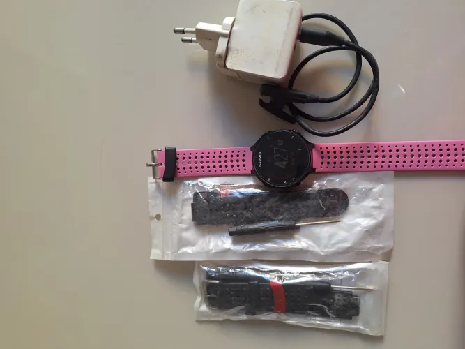Relógio Garmin Forerunner 235 - Impecável + 2 Pulseiras Extras + Cabo