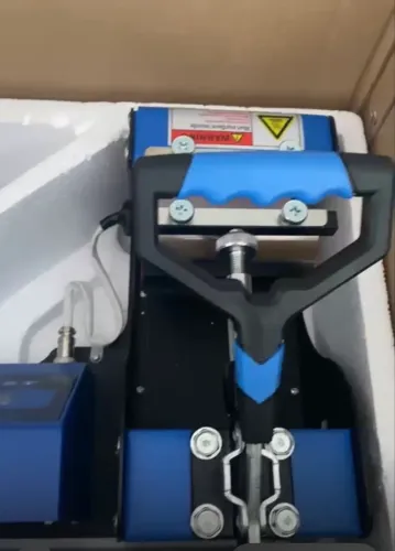 Maquina de sublimação em canecas
