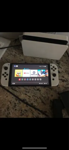 Nintendo swith oled branco