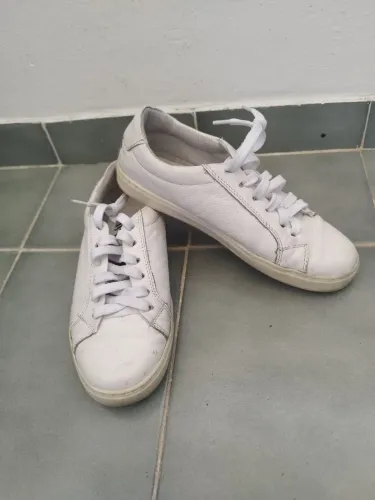 Tenis Cavalera Branco Couro n°35 usado