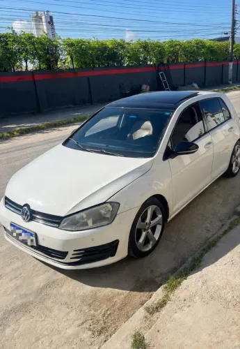 Volkswagen Golf Comfortline 1.4 TSI 140cv Aut. 2015