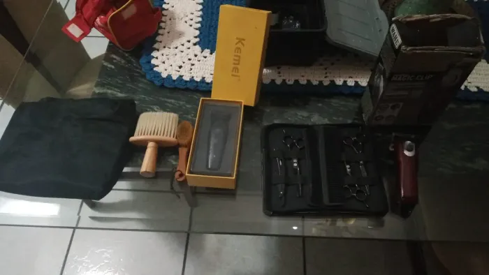 Kit barbeiro completo.