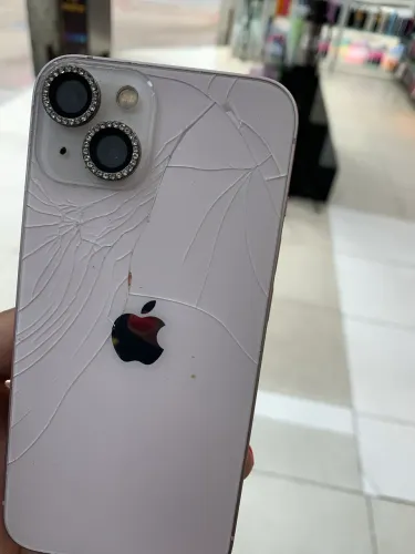 iPhone 13