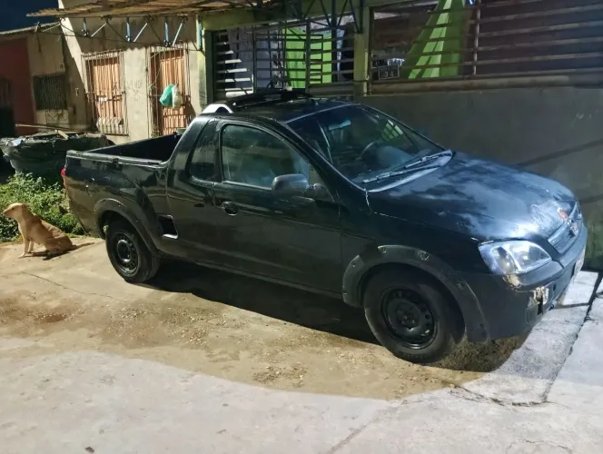Chevrolet Montana 1.4 8V Conquest Econoflex 2P 2009