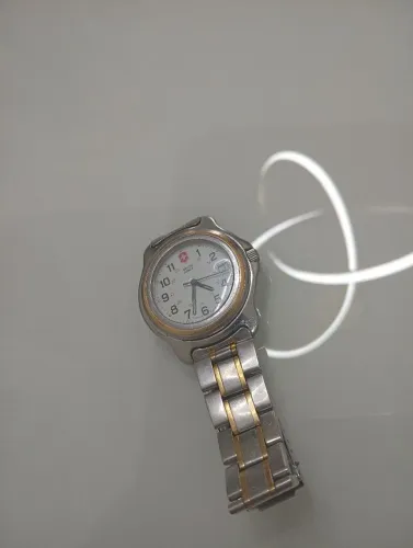 Relógio victorrinox suíço swiss army amo 2000