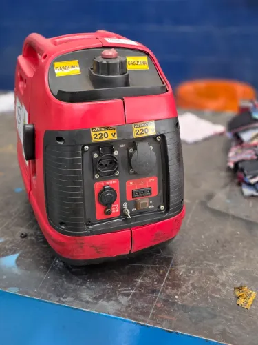 Gerador 2kva 220v  usado R$ 2.220,00 