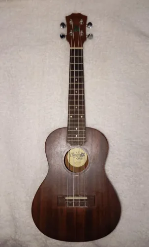 Ukulele Seizi Bali Concerto