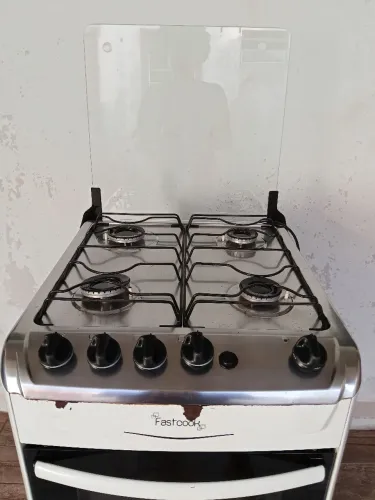 Fogão 4 BC