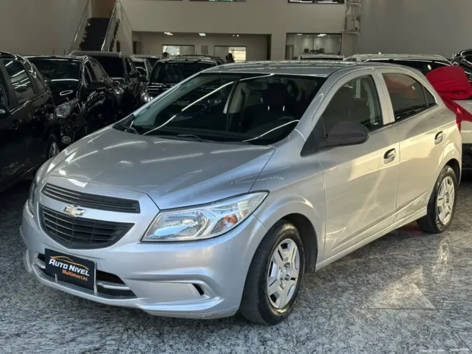 Chevrolet Onix JOY Hatch 1.0 8V Flex Mec. 4P 2018