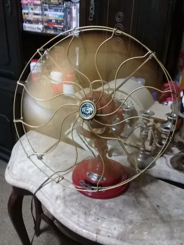 VENTILADOR ANTIGO CARMEN MIRANDA