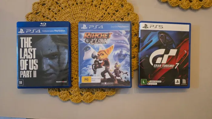 Jogos PS5 e PS4