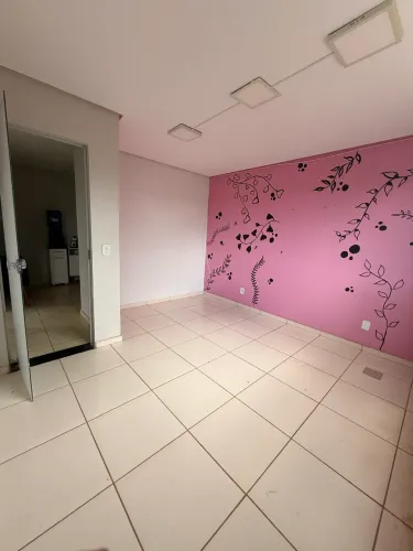 Alugo sala em studio para fins estéticos quadra 42 setor leste 