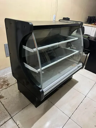 Balcão refrigerado gelopar 275 litros <br>275 litros <br>Valor 1299 reais