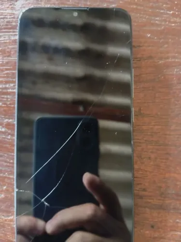Moto E7 barato leia...