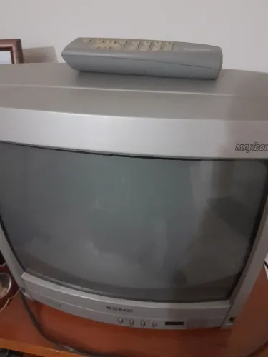 TV 14 tochiba antiguidades pouco uso