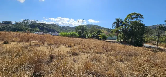 Imovel de frente para a BR-282 em Águas Mornas - SC