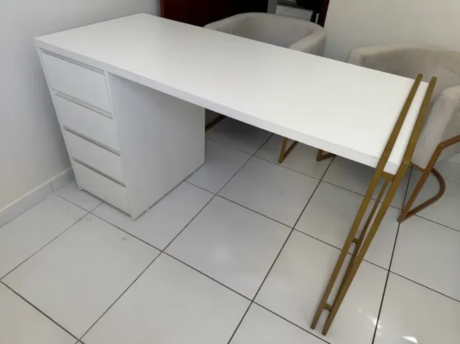 Escrivaninha Mdf Reforçado