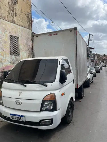 Vende-Se esse caminhão HR