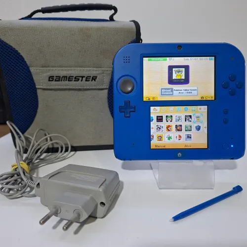 Nintendo 2ds com muitos jogos e bolsa