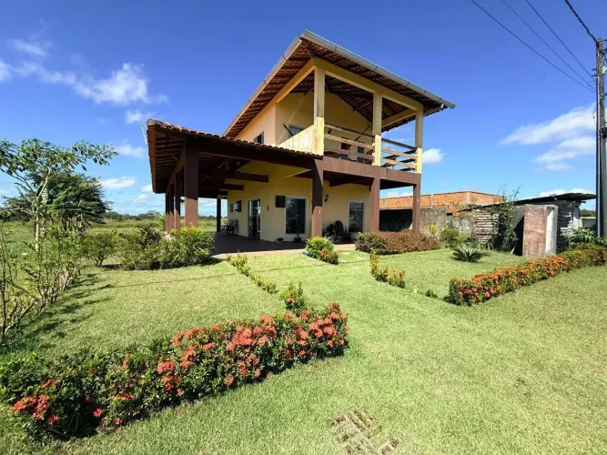 Casa Cond. Fazenda Real - 2 Suites - 450m² - 2 Vg