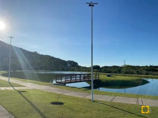 Terreno em Condomínio Fechado 453m² - Ratones