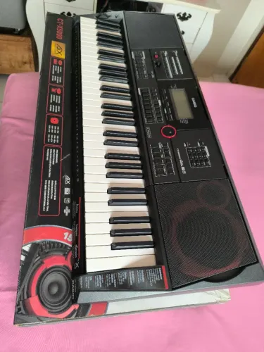 Teclado arranjador Casio CT-X5000