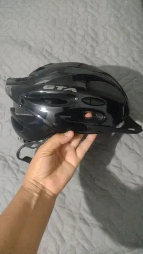 Vendo capacete de ciclismo - TAM (M)