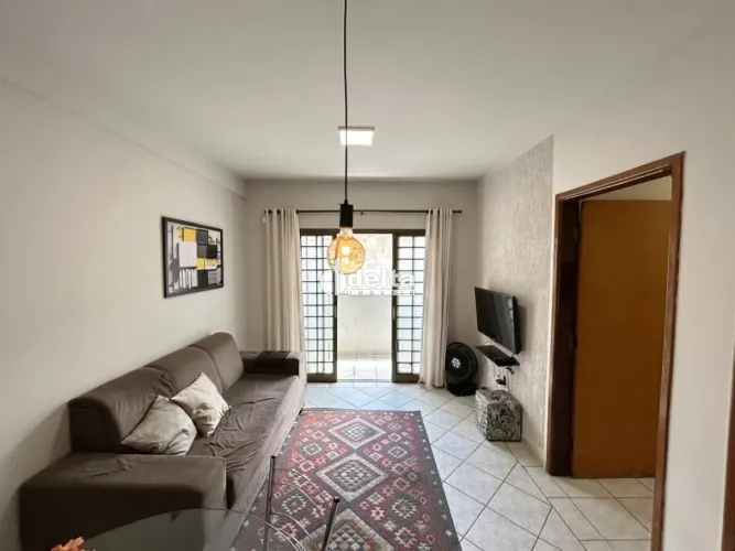 Apartamento Mobiliado com 3 quartos disponível para locação no Bairro Brasil em Uberlândia