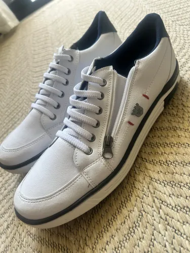 Sapatênis branco novo 38