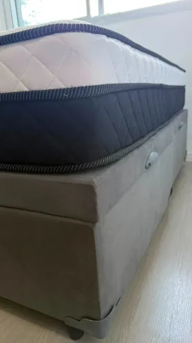 Cama Queen Box Baú Reforçada + Colchão Molas Ensacadas - Excelente Estado