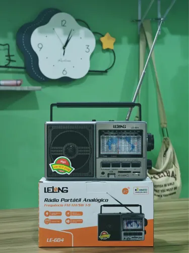 Rádio retrô analógico - ENTREGA A DOMICÍLIO 
