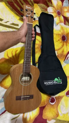 UKULELE SHELBY SU25M TENOR STNT