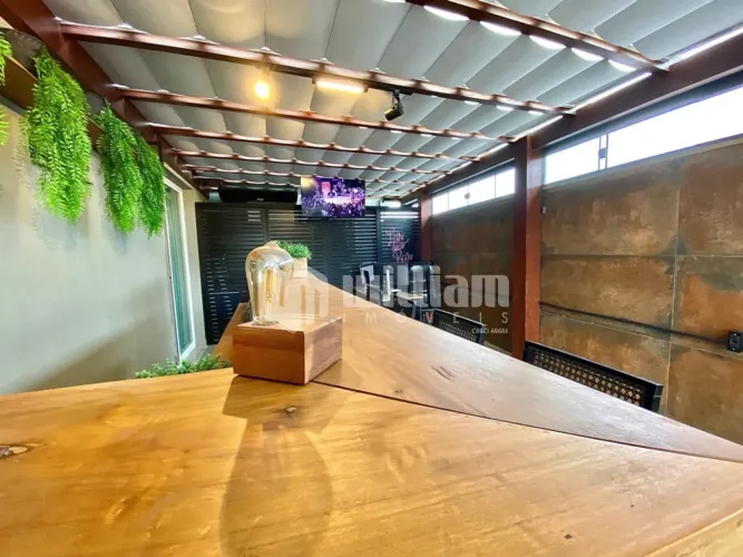 APARTAMENTO MOBILIADO COM 3 QUARTOS SENDO 1 SUÍTE - CENTRO