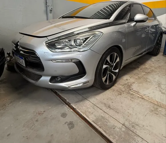Citroen DS5 1.6 Turbo 16V 5P Aut. 2014